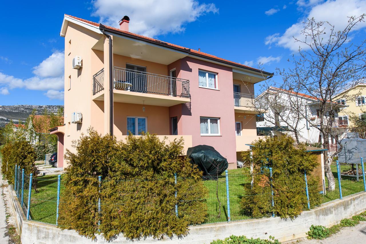 Apartment Drmic Каштела Екстер'єр фото